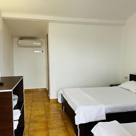 Casa Andrei 호텔 코스티네스티 외부 사진